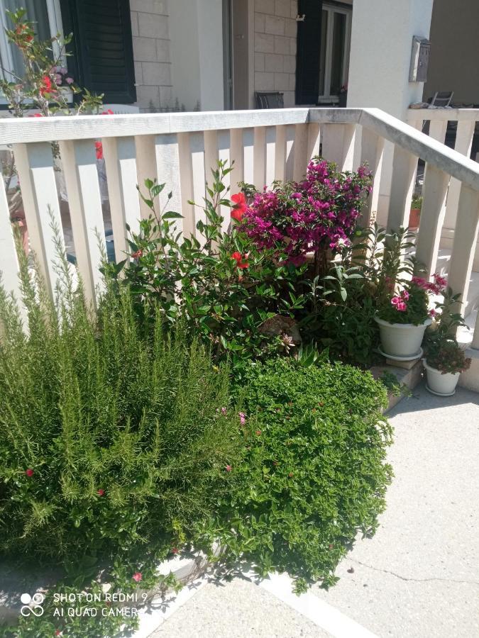 Apartman Hibiskus Бол Екстер'єр фото