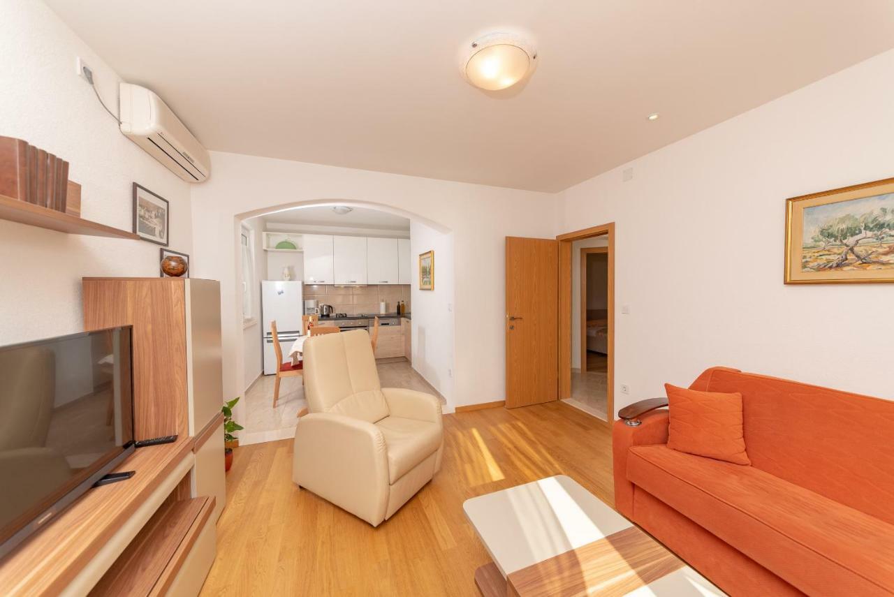 Apartman Hibiskus Бол Екстер'єр фото